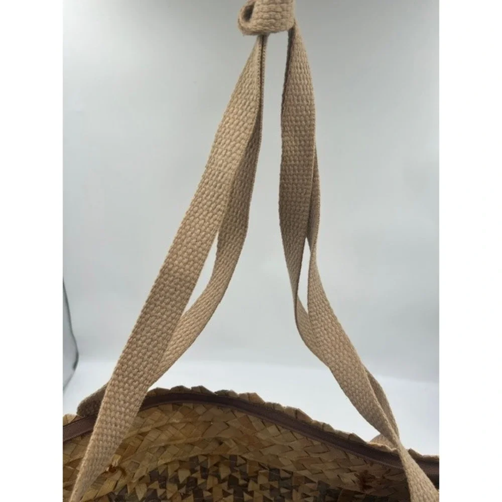Unbranded Woven Straw Tote Bag Womens Medium Brown Beige Good Boho Chevron Zip